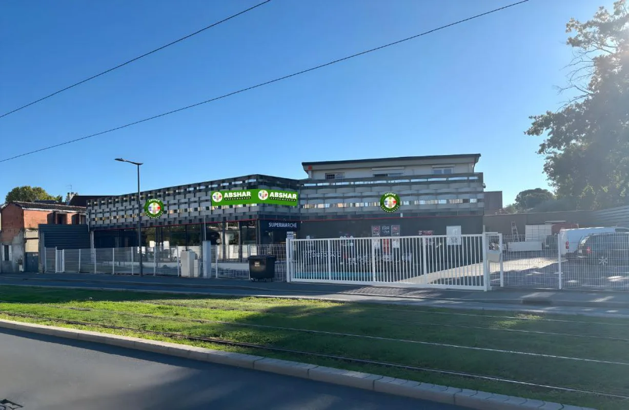 Abshar Epicerie Au Bouscat Realisation 18