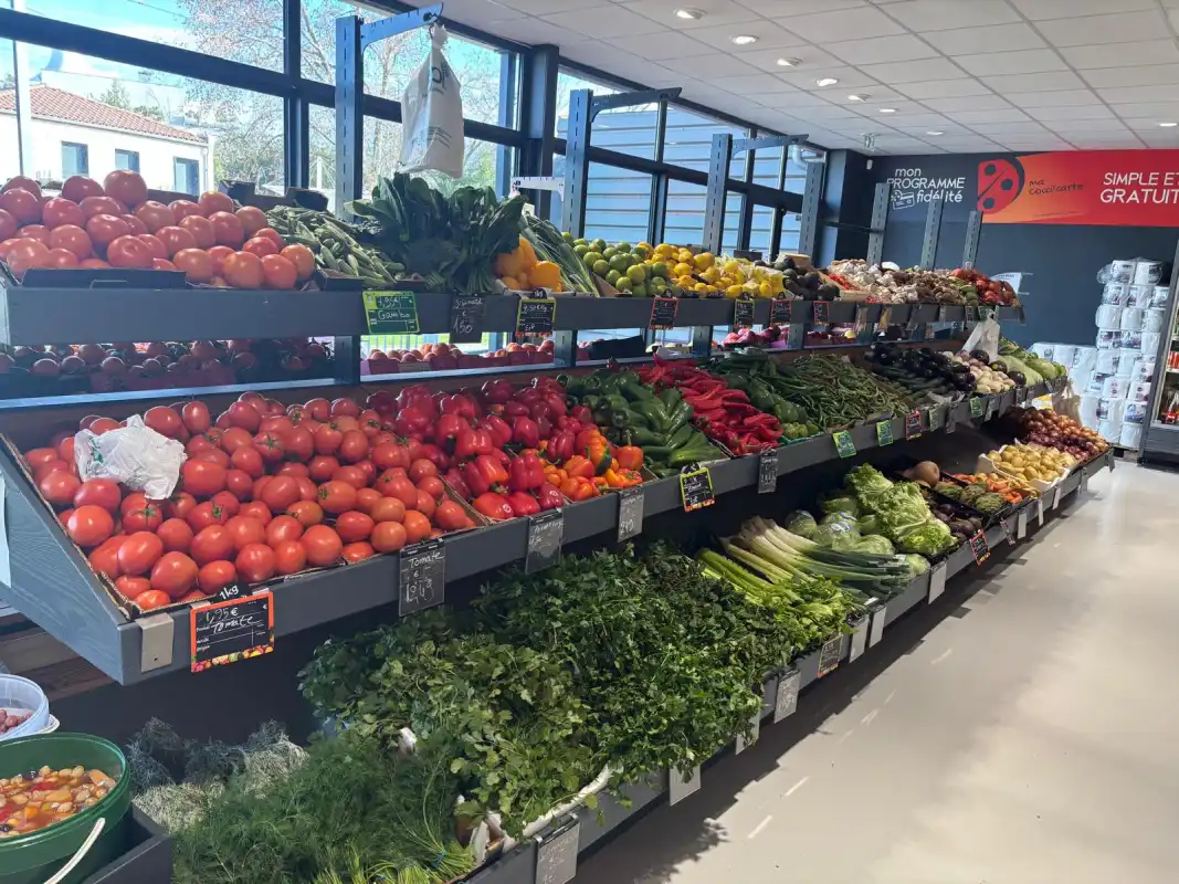 Abshar Epicerie Au Bouscat Realisation 23